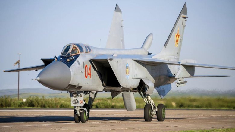 Истребитель перехватчик миг 31