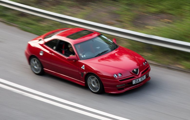 Alfa romeo gtv 2001
