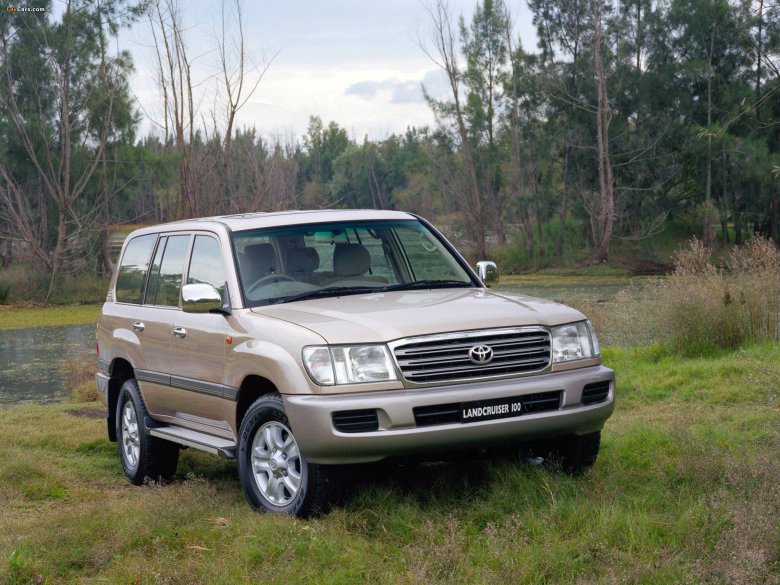 Toyota land cruiser 100 series рестайлинг 1