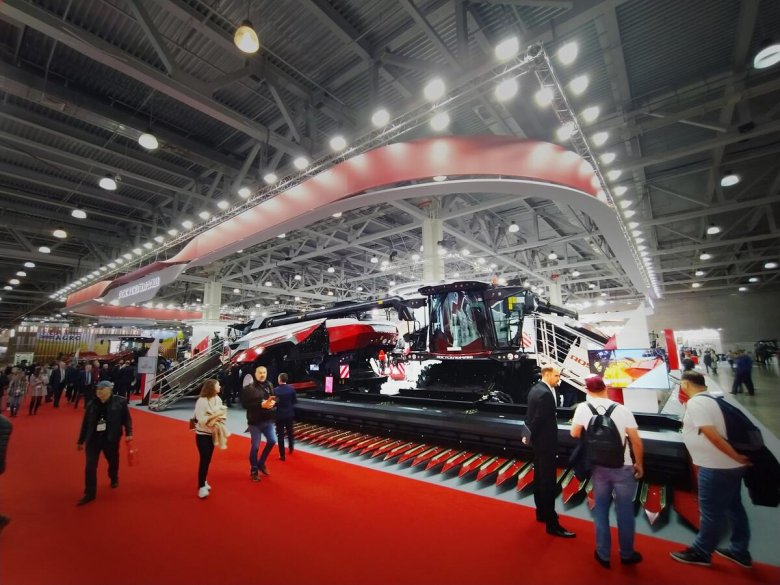 Комбайн ростсельмаш