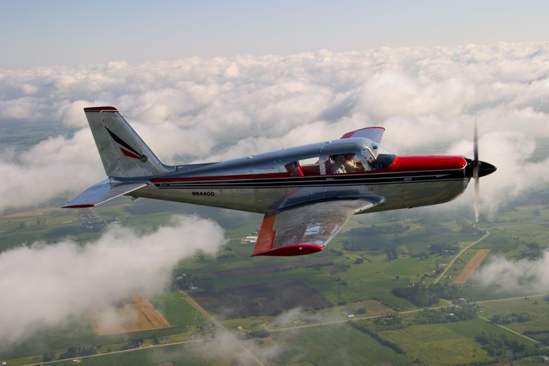 Пайпер команч самолет