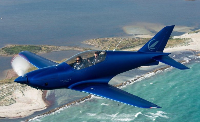 Blackshape cf-300 prime