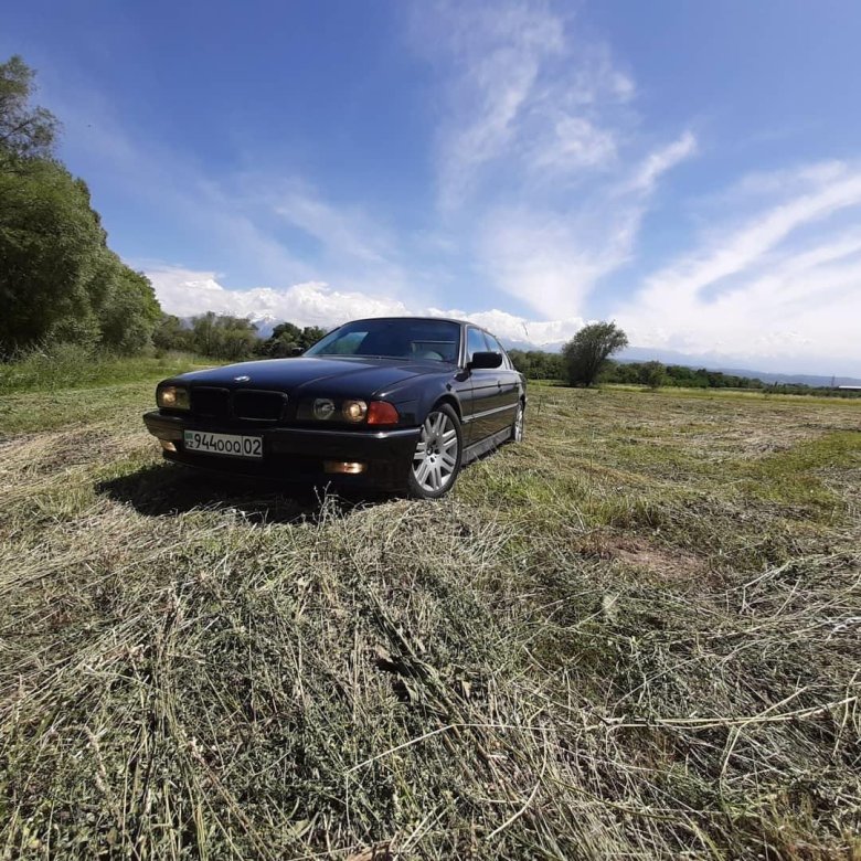 Бмв 7 серии 1999