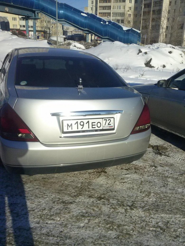 Nissan teana 2003