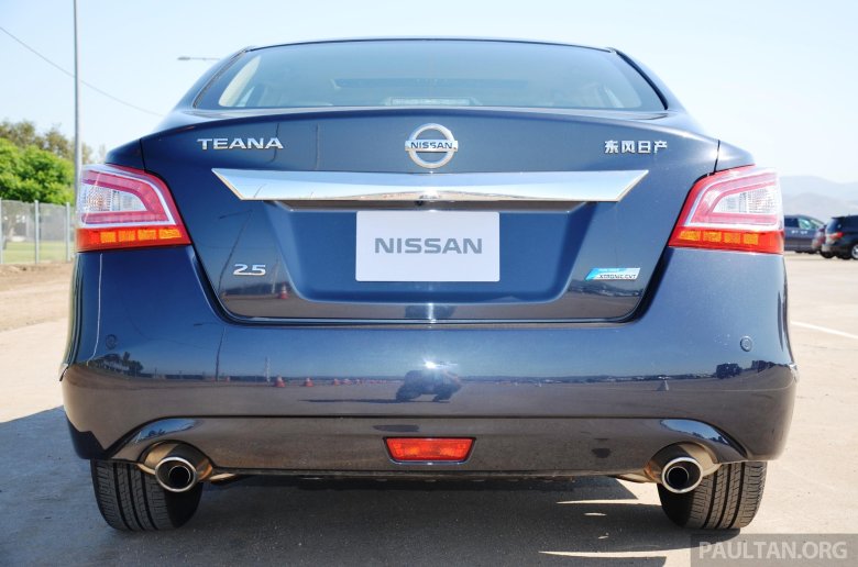 Nissan teana 2014 зад