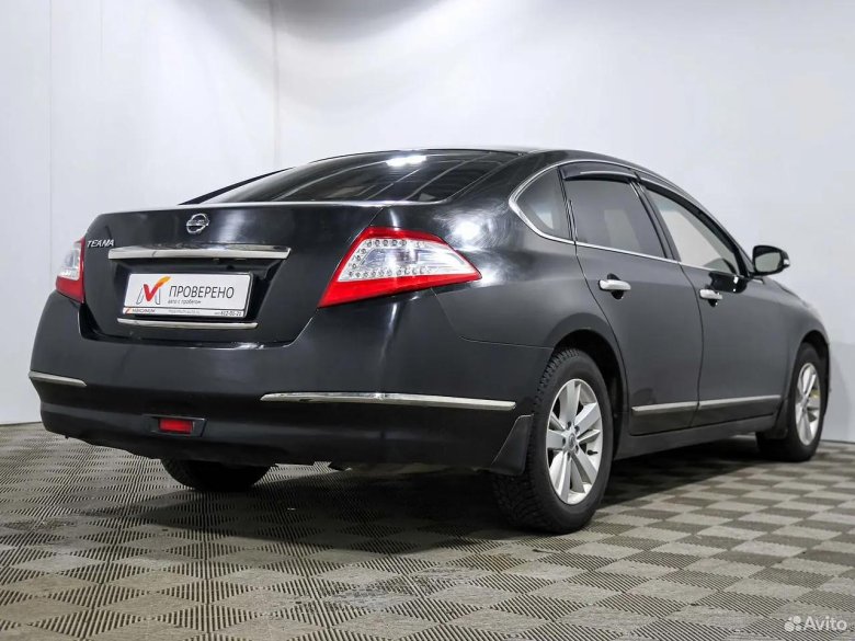 Ниссан теана 2011