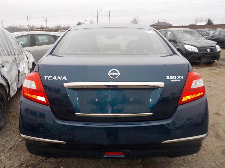 Nissan teana 2009