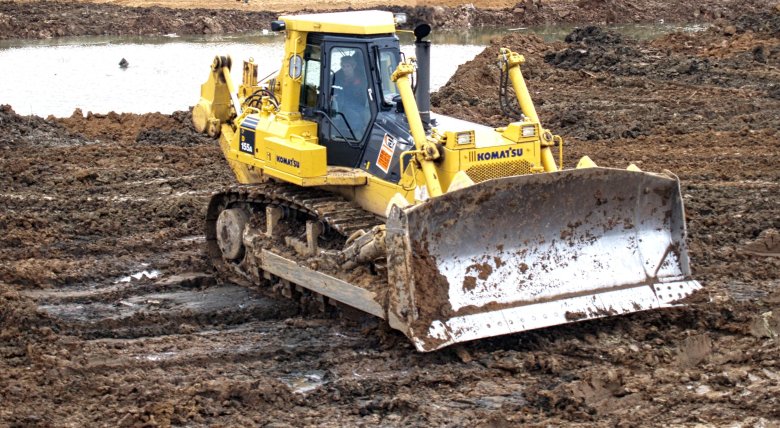 Бульдозер коматсу