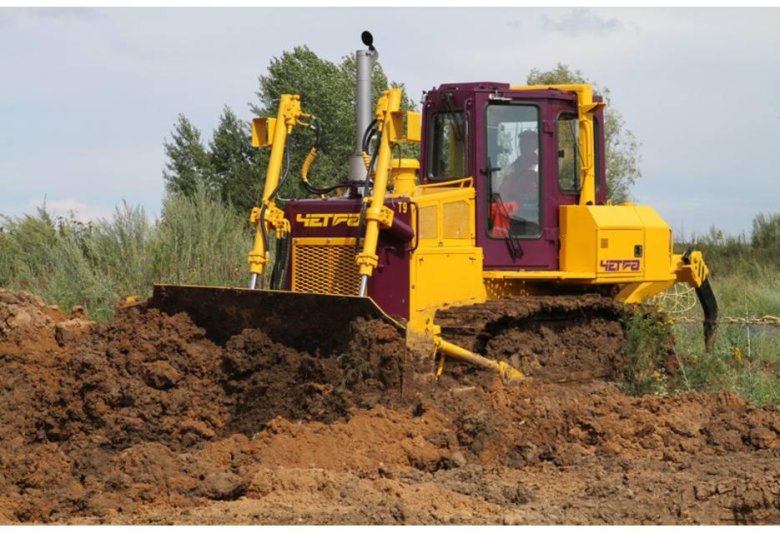 Бульдозер четра т40