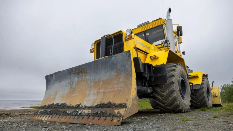 Кировец к-703ма