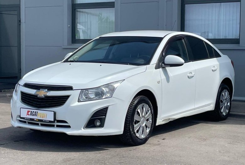 Шевроле круз 2014 седан белый