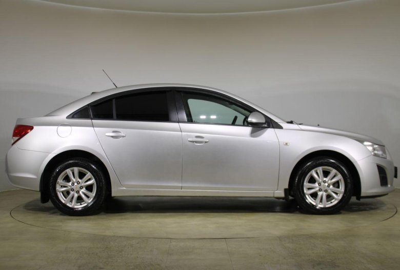 Chevrolet cruze 2012