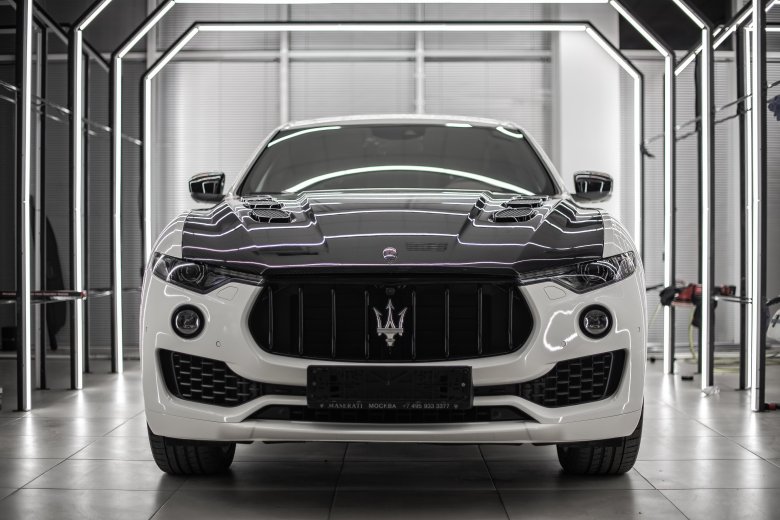 Мазерати леванта