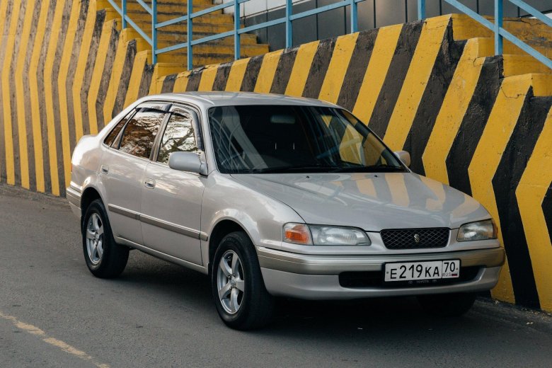 Toyota corolla 1996 хэтчбек