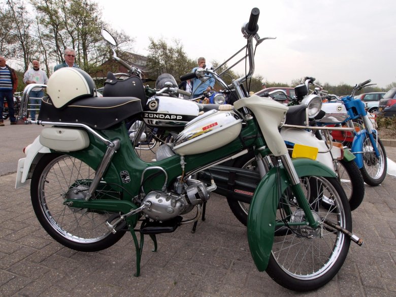 Мотоцикл puch 200