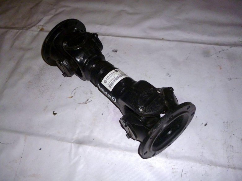 Вал карданный промежуточный