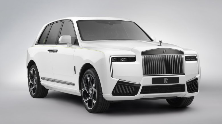 Rolls royce cullinan series ii