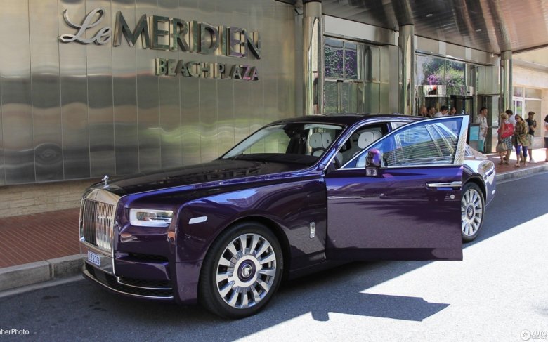 Rolls-royce phantom (vii)
