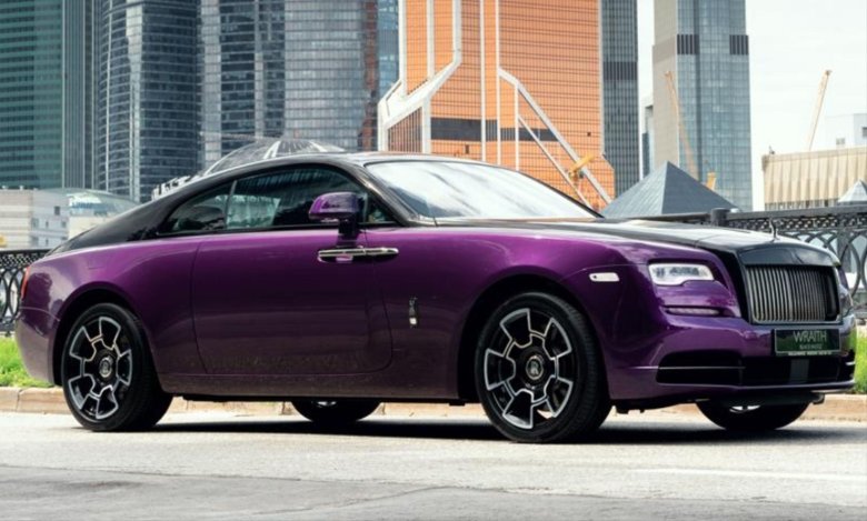 Роллс ройс wraith black badge 2021