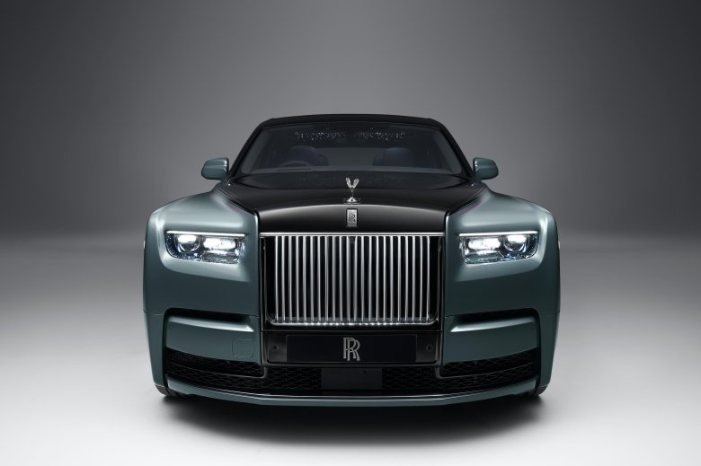 Rolls-royce phantom vii