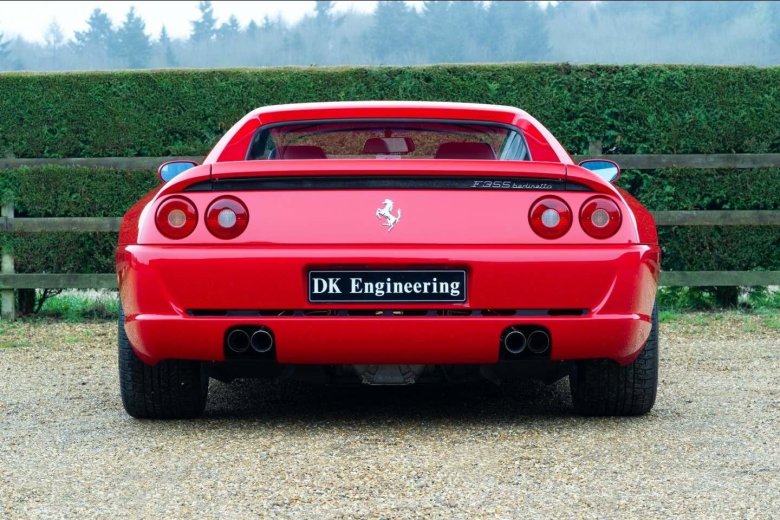 Ferrari f 355 berlinetta