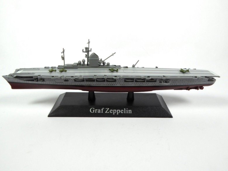 Модель авианосца илластриес