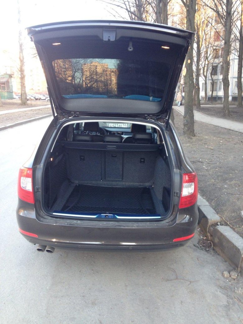 Шкода суперб 2014 багажник