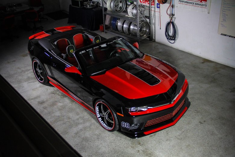 Шевроле камаро красно черная