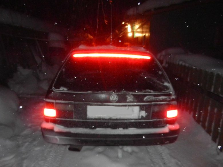 Volkswagen passat b 3 универсал