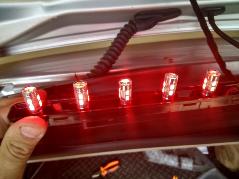 Лампа стоп сигнал