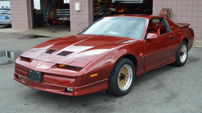 Pontiac firebird 1987