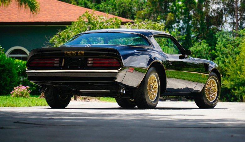 Pontiac trans am 1977