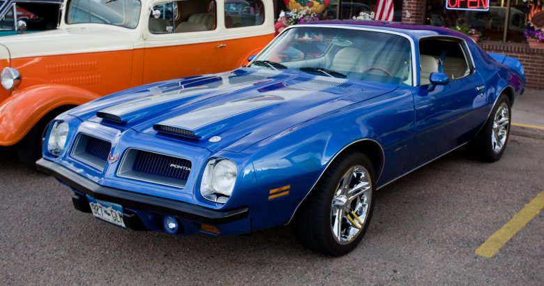 Pontiac firebird 1974