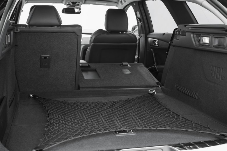 Пежо 508 багажник