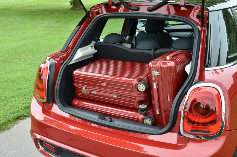 Mini cooper clubman багажник
