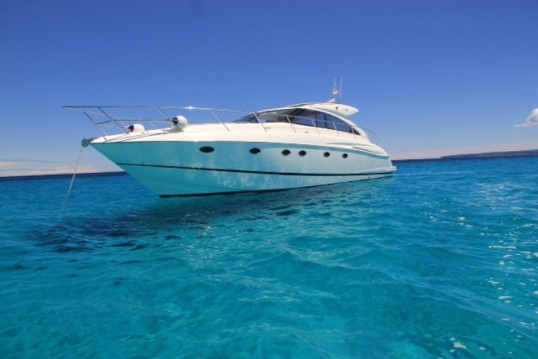 Принцесса ибица яхта