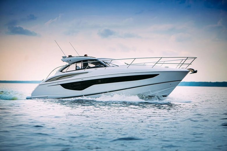 Яхта princess x95