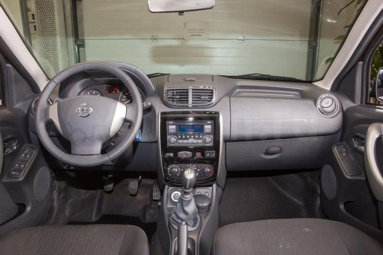 Ниссан террано 1.6