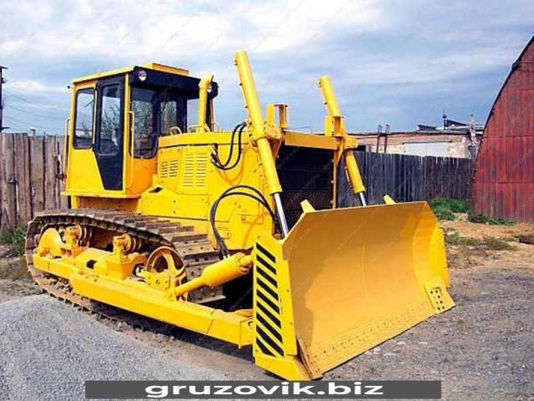 Бульдозер чтз б-10