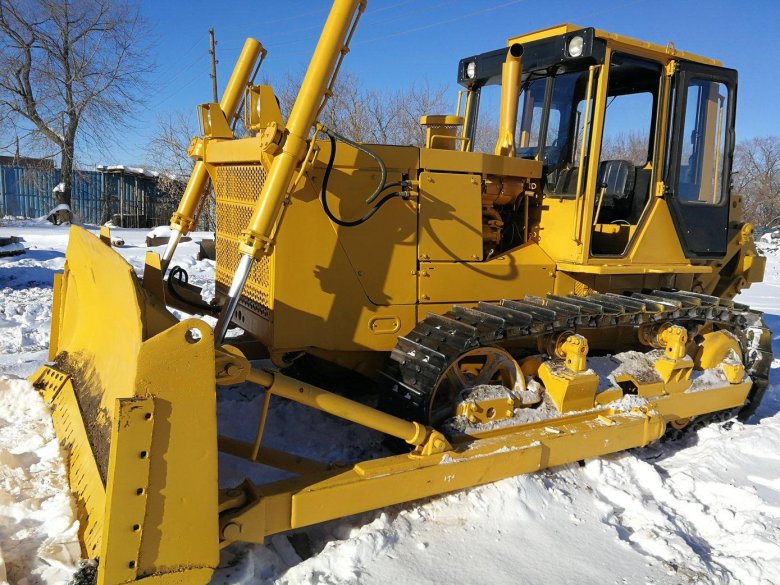 Б 10 м бульдозер