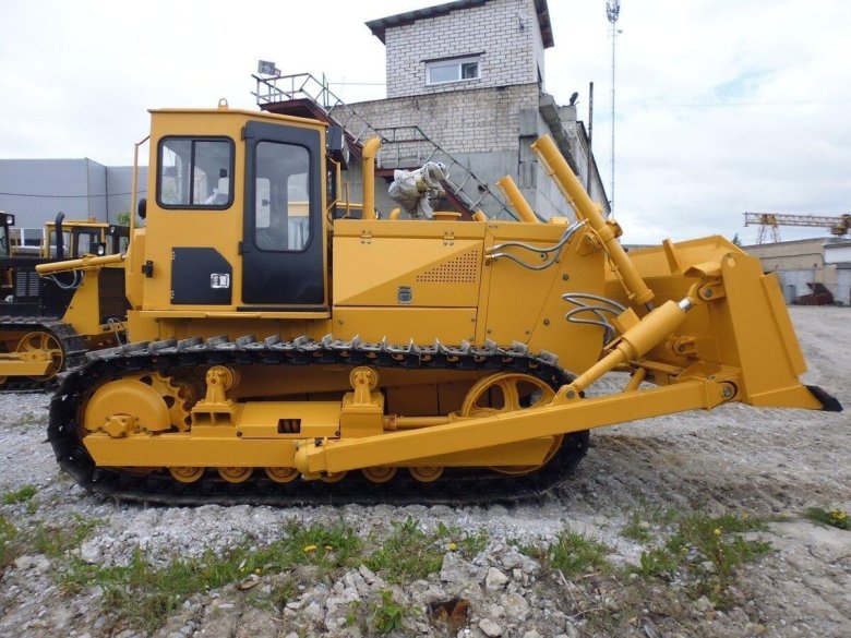 Бульдозер чтз б 10 м