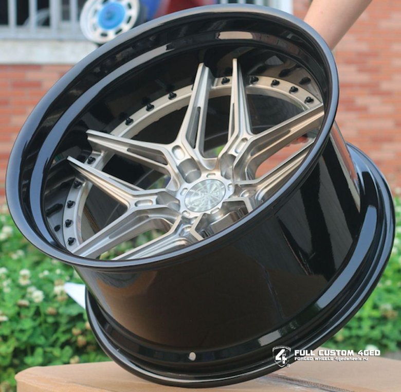 Кованые двухсоставные диски