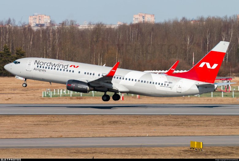 Nordwind 737