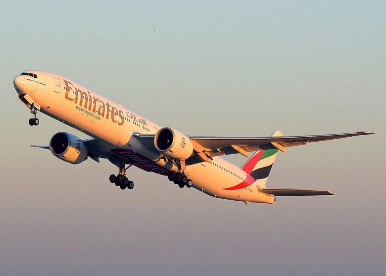 Emirates boeing 777