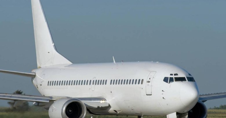 Самолет боинг 737