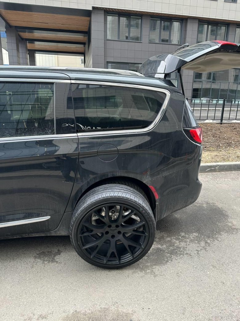 Chrysler pacifica 2021