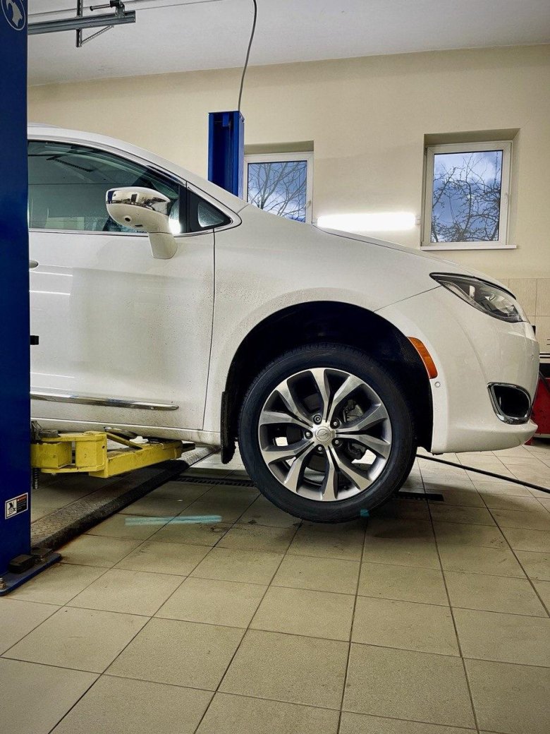 Для chrysler pacifica