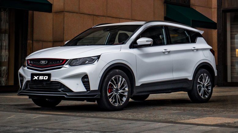 Кроссовер geely coolray