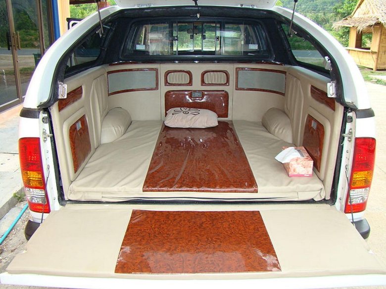 Ssangyong actyon sports кемпер