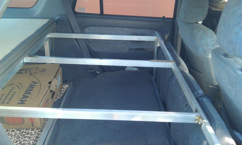 Спальник в машину